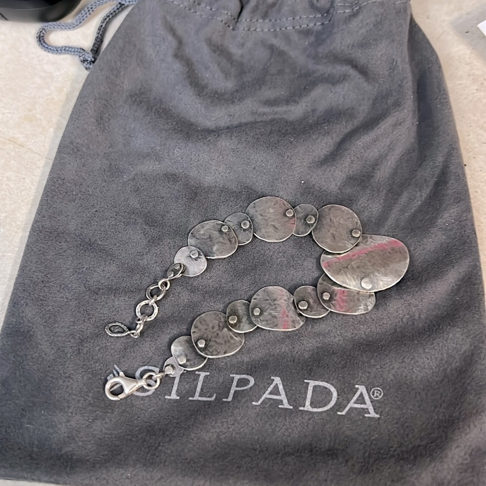 Silpada’s 925 silver bracelet